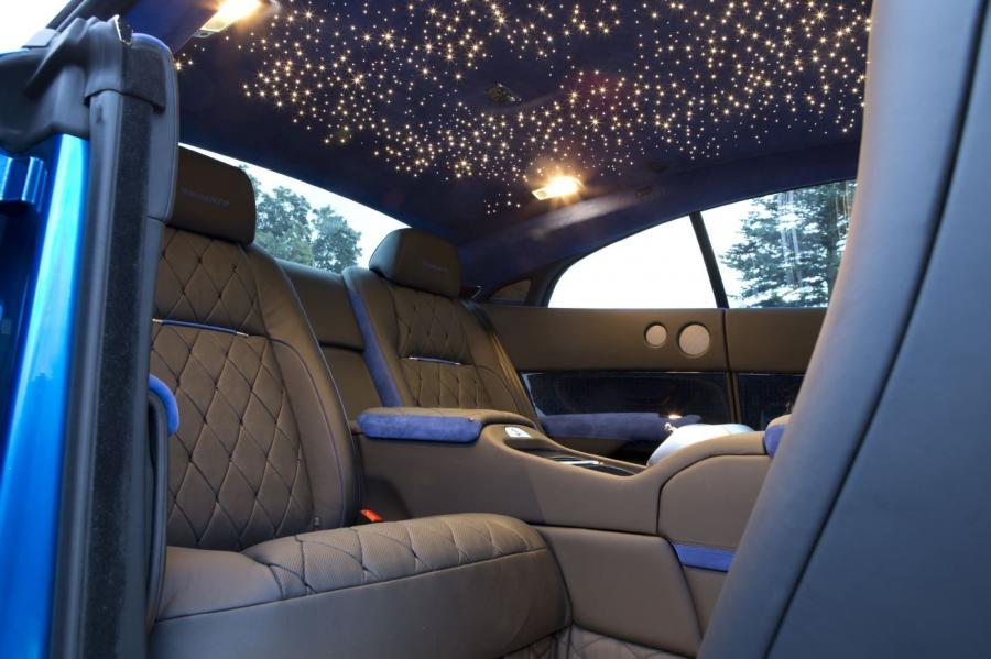 Интерьер Rolls-Royce Wraith by Mansory 2015 года  (фото 8 из 12)